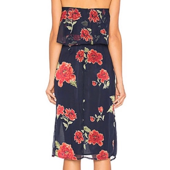 Lovers + friends floral slit dress! Size XS perfect for Easter! - Picture 2 of 4